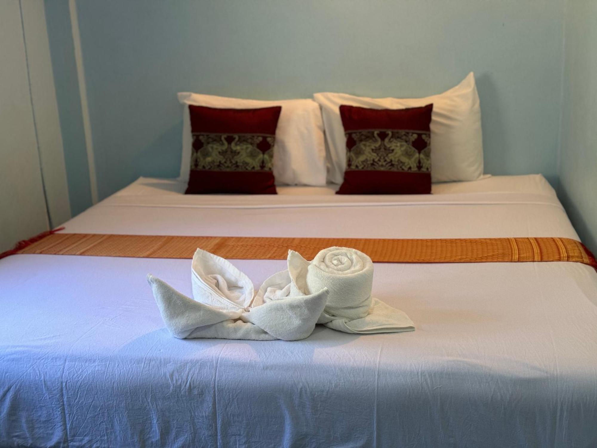 Baan Klong House Hotel Baan Khai Eksteriør billede